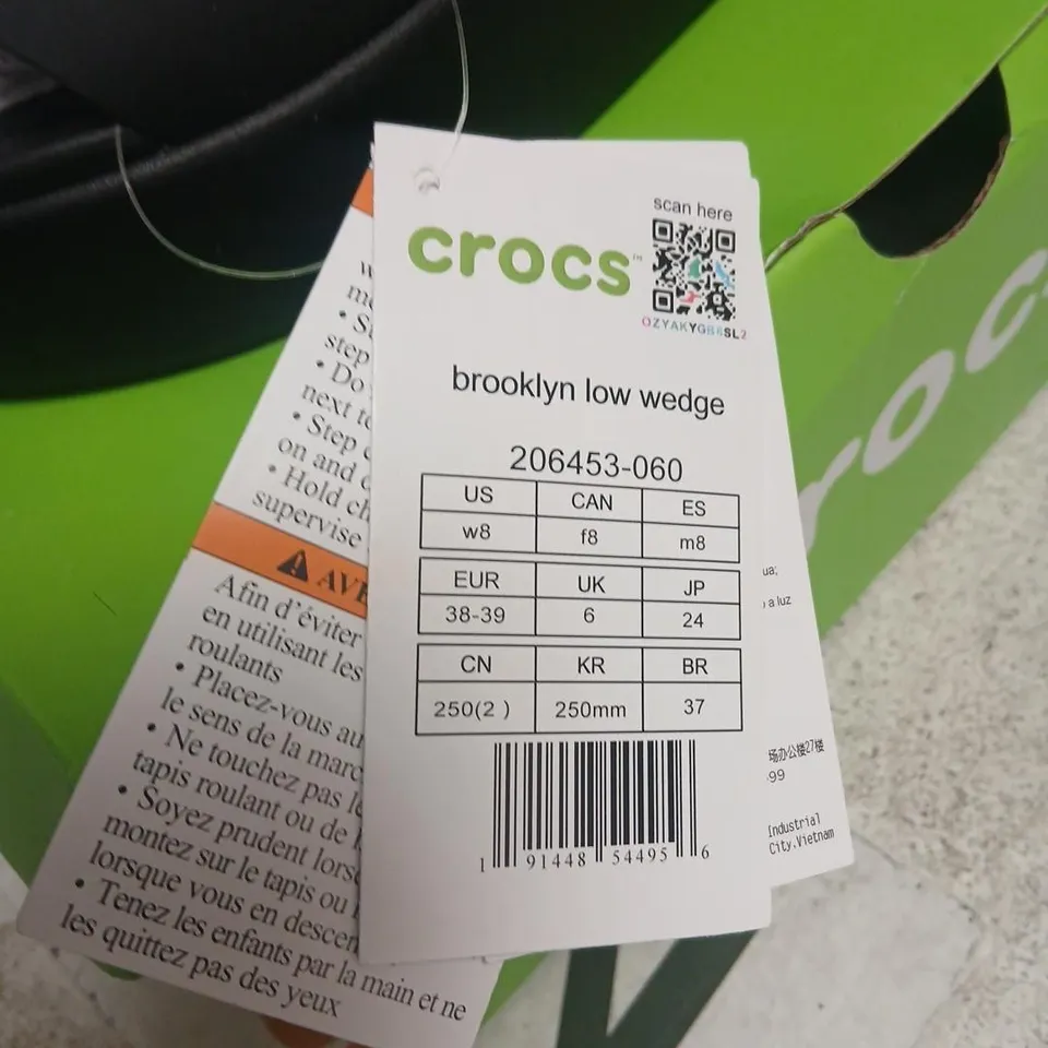 CROCS BROOKLYN LOW WEDGE SANDALS – BLACK, UK 6 (EU 39) – WOMEN'S