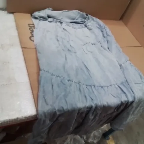 BOXED BRAND NEW APPROXIMATELY 16 SIMPLY BE MAXI TENCEL DRESS LIGHT WASH SIZE 24