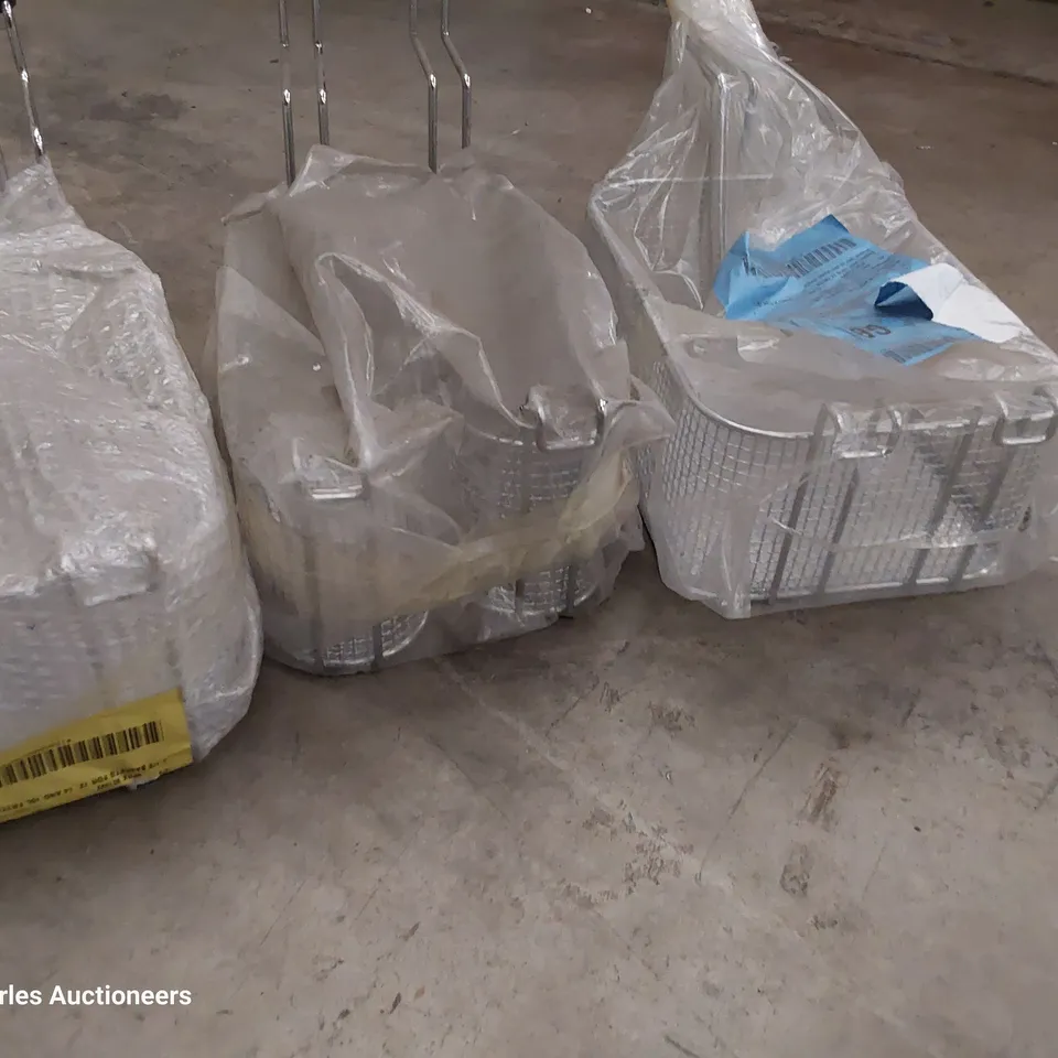 FIVE ASSORTED DEEP FRYING BASKETS ( 4 × HALF, 1× FULL SIZE)