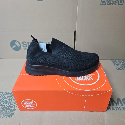 URBAN JACKS COCKTAIL BLACK TRAINERS SIZE 5 BOXED
