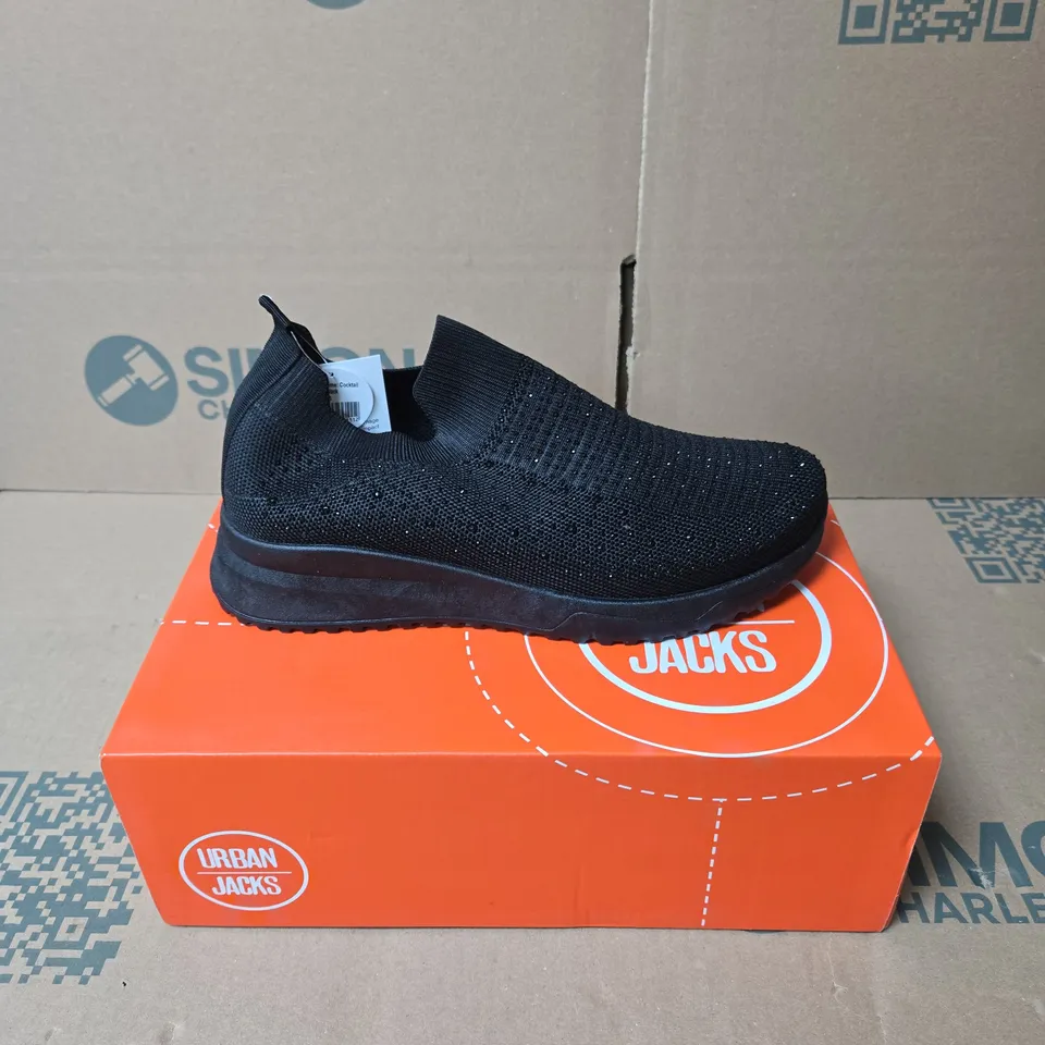 URBAN JACKS COCKTAIL BLACK TRAINERS SIZE 5 BOXED