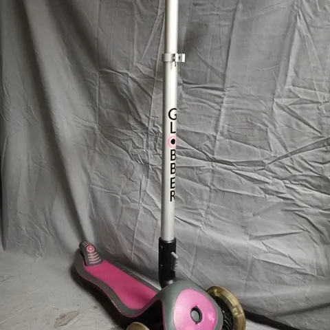 GLOBBER 3-WHEELED KID'S SCOOTER IN PINK