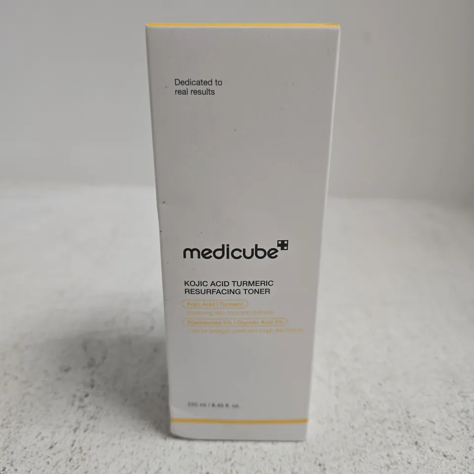 BOXED AND SEALED MEDICUBE KOJIC ACID TURMERIC RESURFACING TONER (250ML)