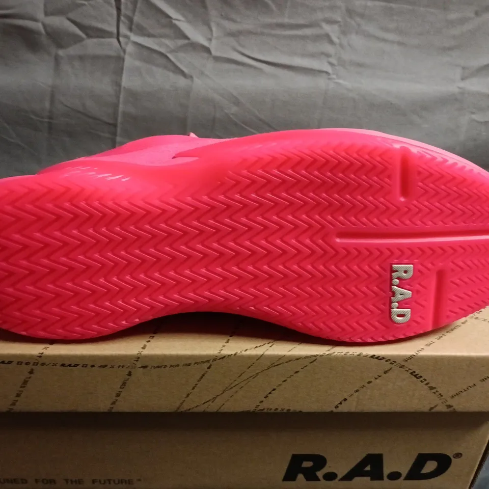 BOXED PAIR OF R.A.D ONE V2 TRAINERS - UK SIZE 11