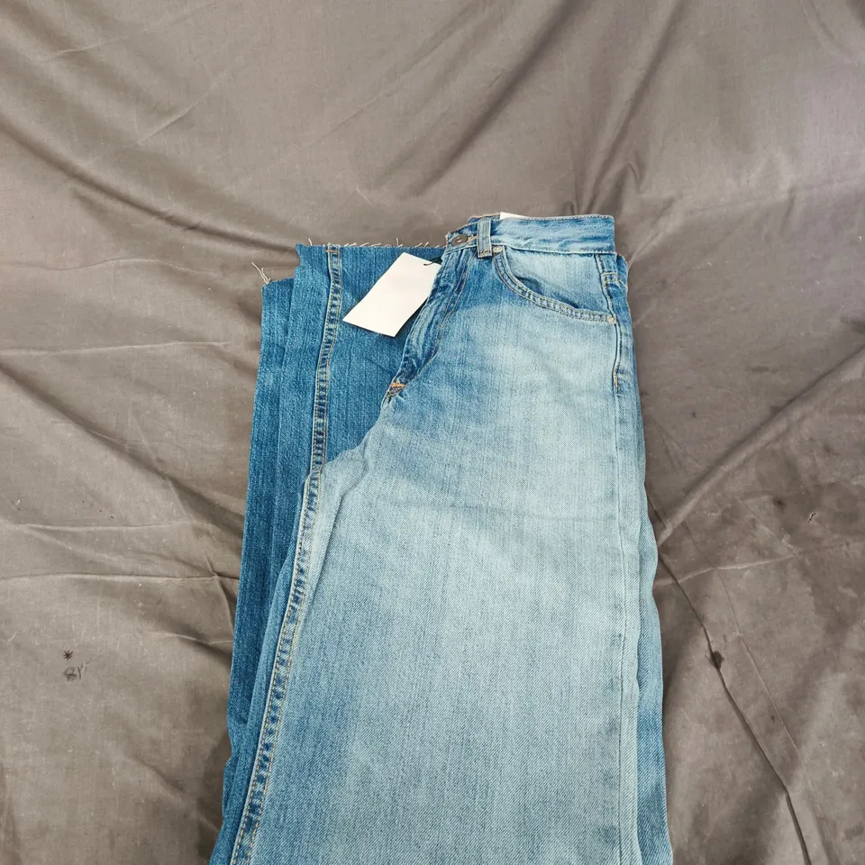 WOMEN'S HIGH-RISE JEANS - LIGHT WASH, FULL LENGTH - SIZE 34