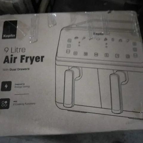 BOXED 9 LITRE AIR FRYER WITH DUAL DRAWERS