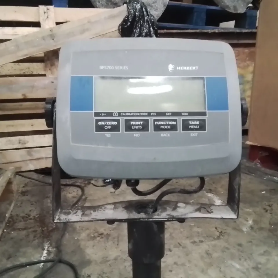 HERBERT COMMERCIAL POSTAL SCALES, PLATFORM SCALE HEAVY DUTY DIGITAL ELECTRONIC COMPUTING INDUSTRIAL WEIGHING