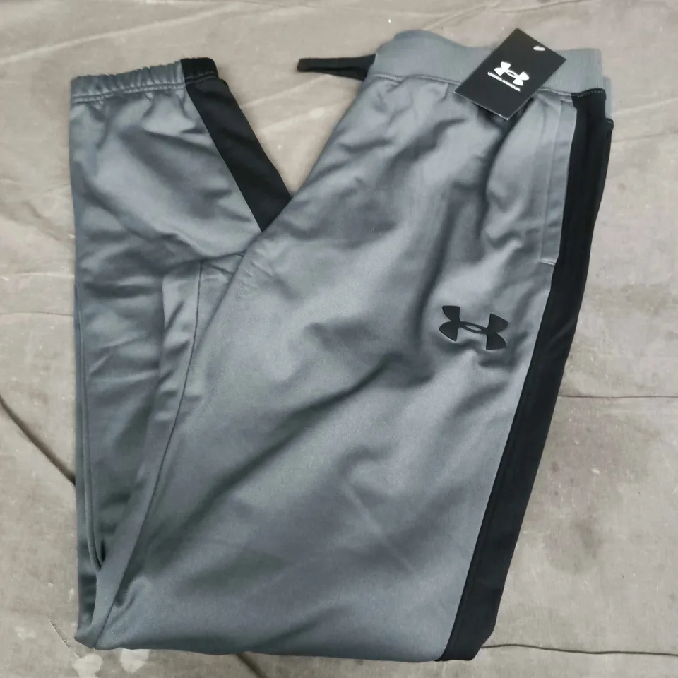 UNDER ARMOUR KIDS RIVAL KHNIT TRACK SUIT BOTTOMS IN GREY - YXL