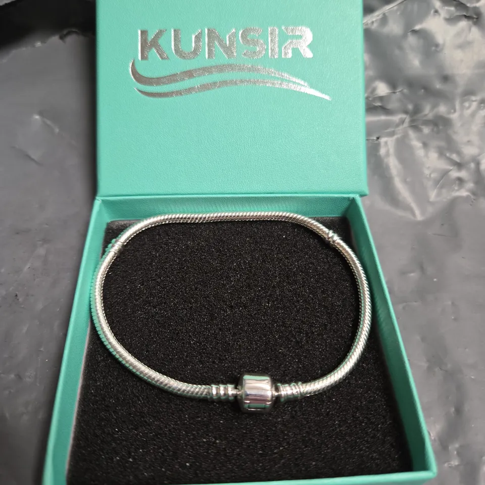 KUNSIR BRACELET – SILVER TONE, BOXED