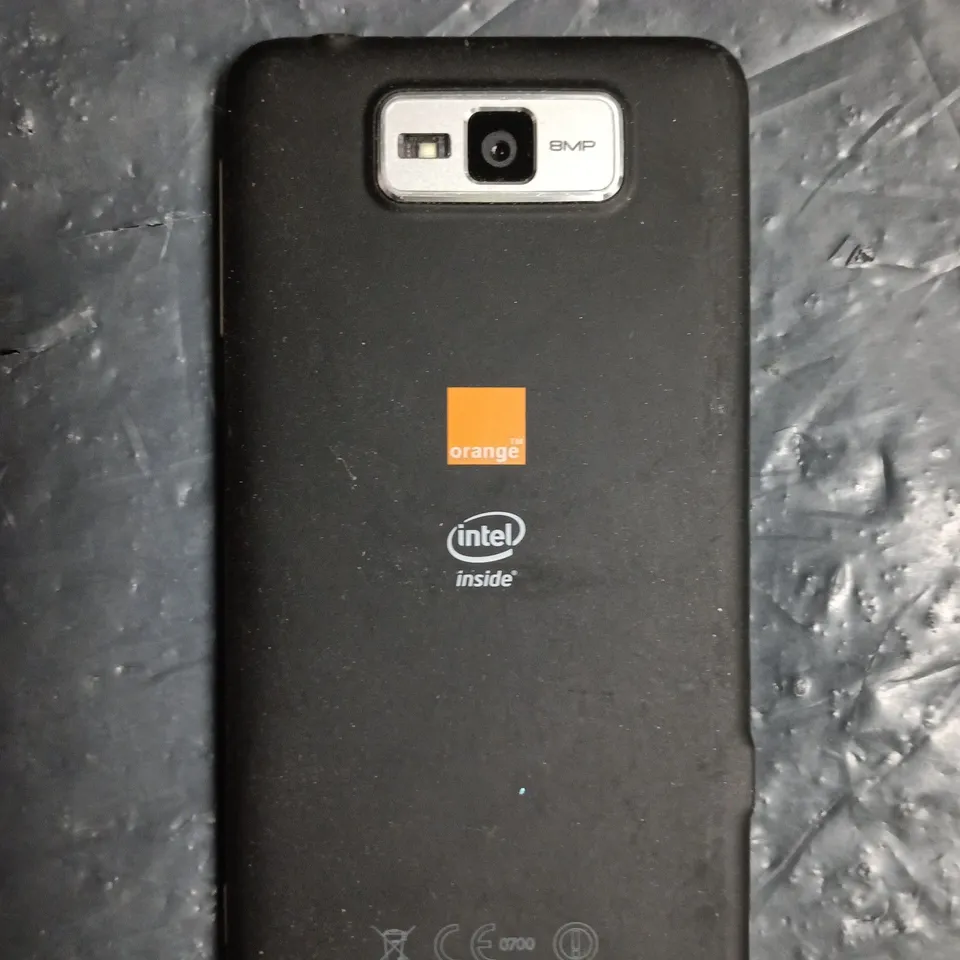ORANGE AZ210 SMARTPHONE 