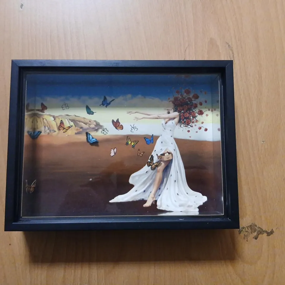 TRANSFIGURATION OF DESIRE — JAVIER CARABALLO NAVARRO (SHADOW BOX, 15 × 20 CM)