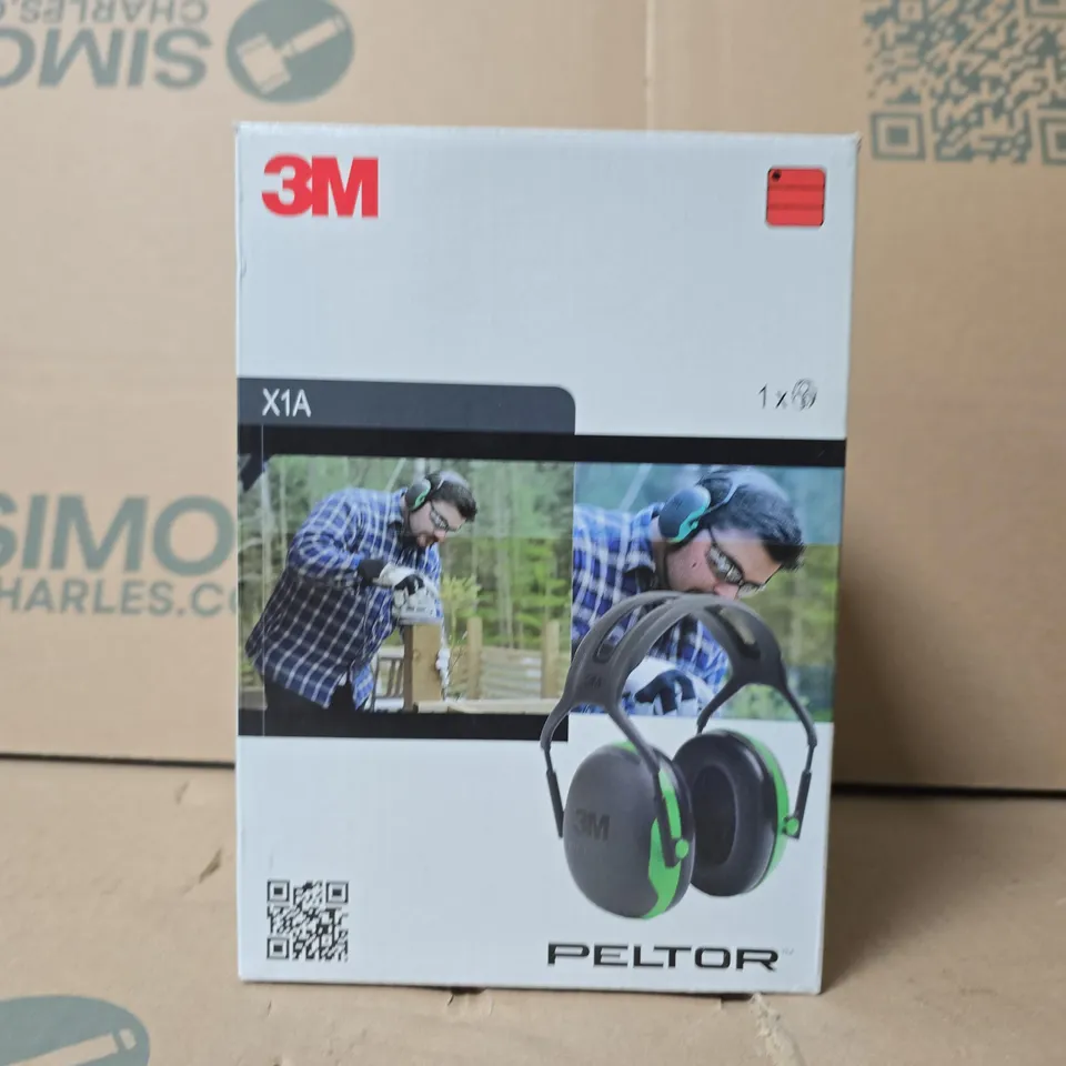 3M PELTOR X1A EAR DEFENDERS – BOXED