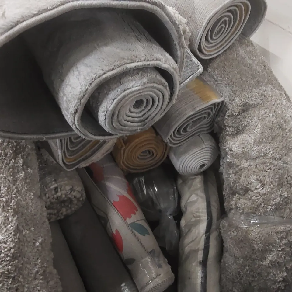 STILLAGE CONTAINING APPROXIMATELY  20x ASSORTED DESIGNER RUGS - STILLAGE NOT INCLUDED