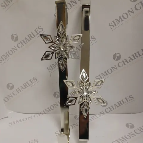 BOXED SET OF 2 VERY HOME CHRISTMAS WREATH SNOWFLAKE HANGERS