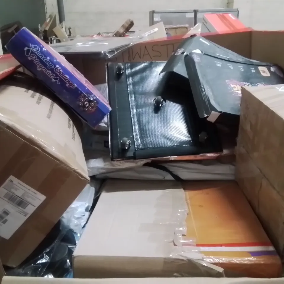 PALLET OF ASSORTED HOUSEHOLD GOODS AND PRODUCTS TO INCLUDE;PLAY KITCHEN SET,TOILET SEAT, SLOT TRACK RACING,STORAGE RACK AND OTHER ASSORTED ITEMS...