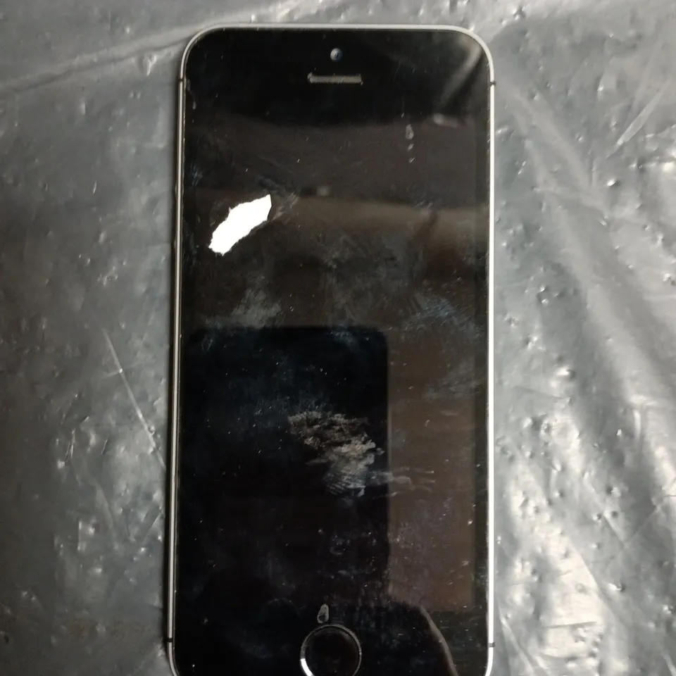 APPLE IPHONE SE A1723