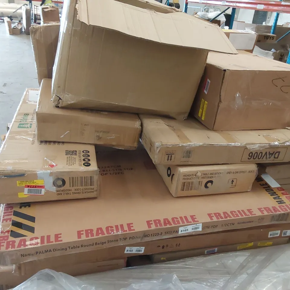 PALLET OF VARIOUS ITEMS FUNITURE PARTS ETC.