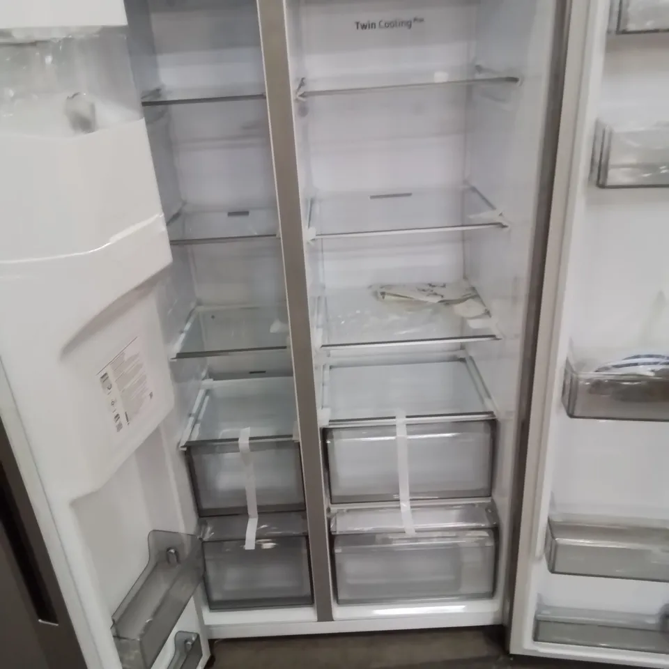 SAMSUNG RS68A8820S9 AMERICAN STYLE FRIDGE FREEZER - GRAPHITE 
