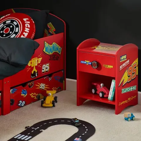 BOXED PIXAR LIGHTNING MCQUEEN BEDSIDE TABLE (1 BOX)