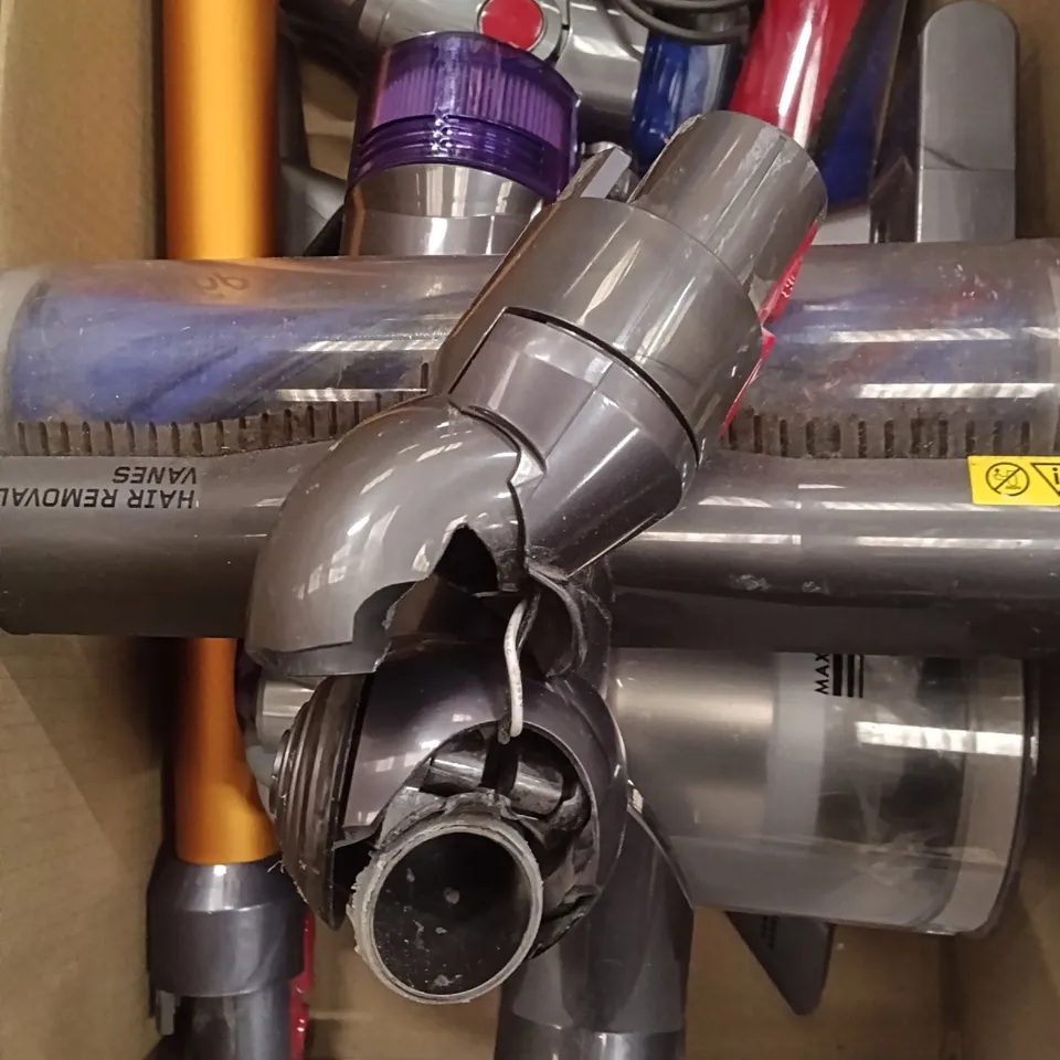 BOXED DYSON V8 ABSOLUTE - SOME PARTS MAYBE DAMAGED / MISSING / NON FUNCTIONAL