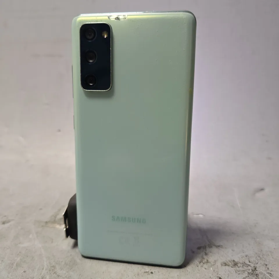 FAMSUNG GALAXY S20 FE