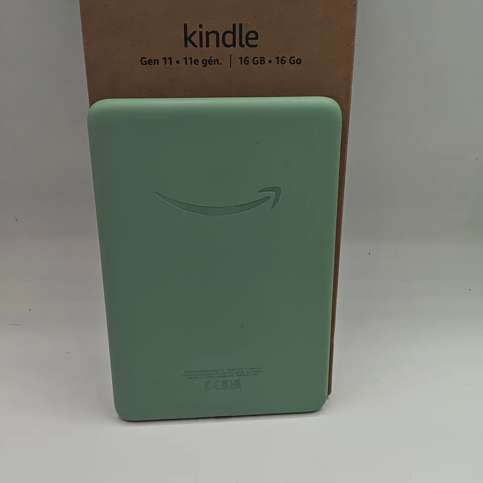 BOXED AMAZON KINDLE GEN 11 16GB IN MATCHA GREEN