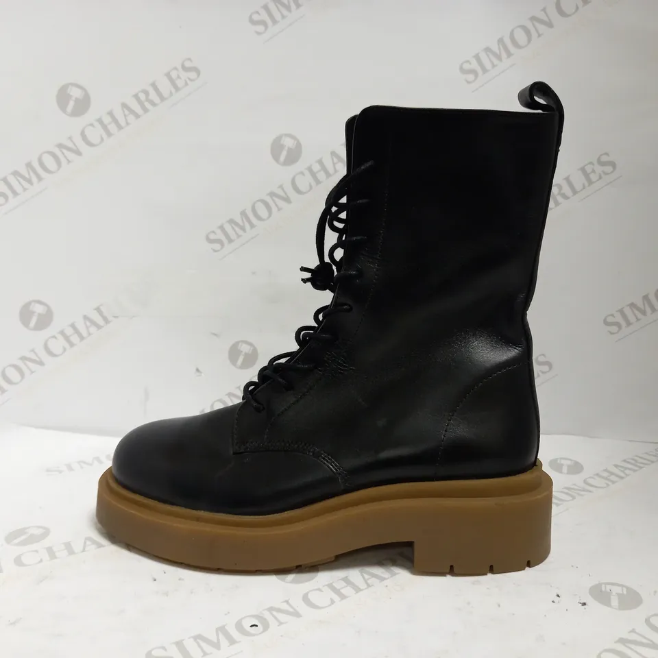 H&M LEATHER BOOTS UK SIZE 7.5