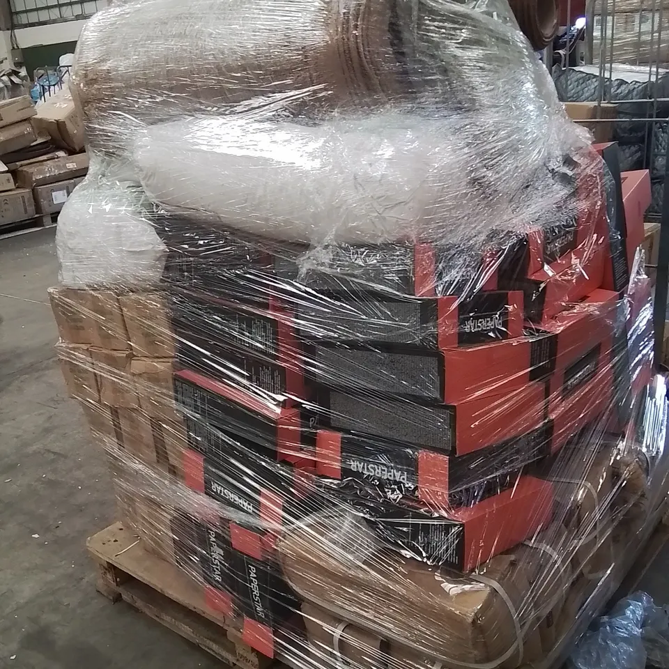 PALLET OF ASSORTED HOUSEHOLD GOODS AND PRODUCTS TO INCLUDE;LED STAR,AREA RUG,CUSHIONS,CHRISTMAS TREE,PILLOW