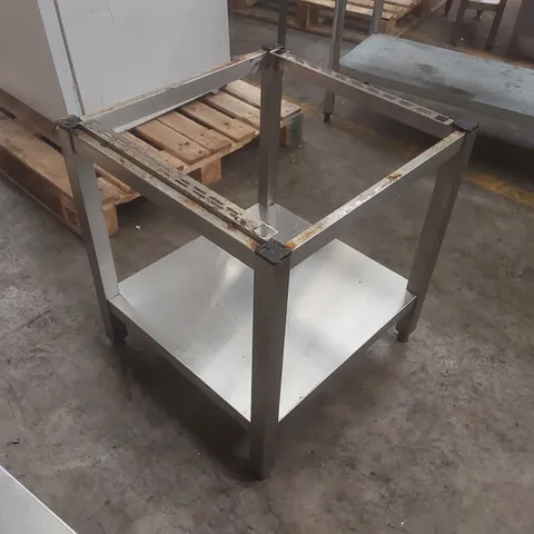 STAINLESS STEEL COMMERCIAL KITCHEN TABLE PART