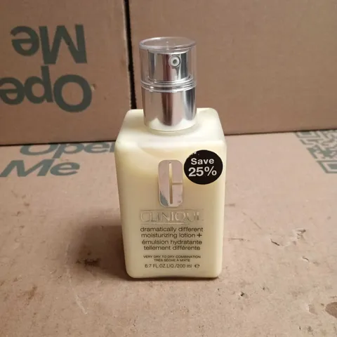 CLINIQUE DRAMATICALLY DIFFERENT MOISTURIZING LOTION+ 200 ML UNBOXED