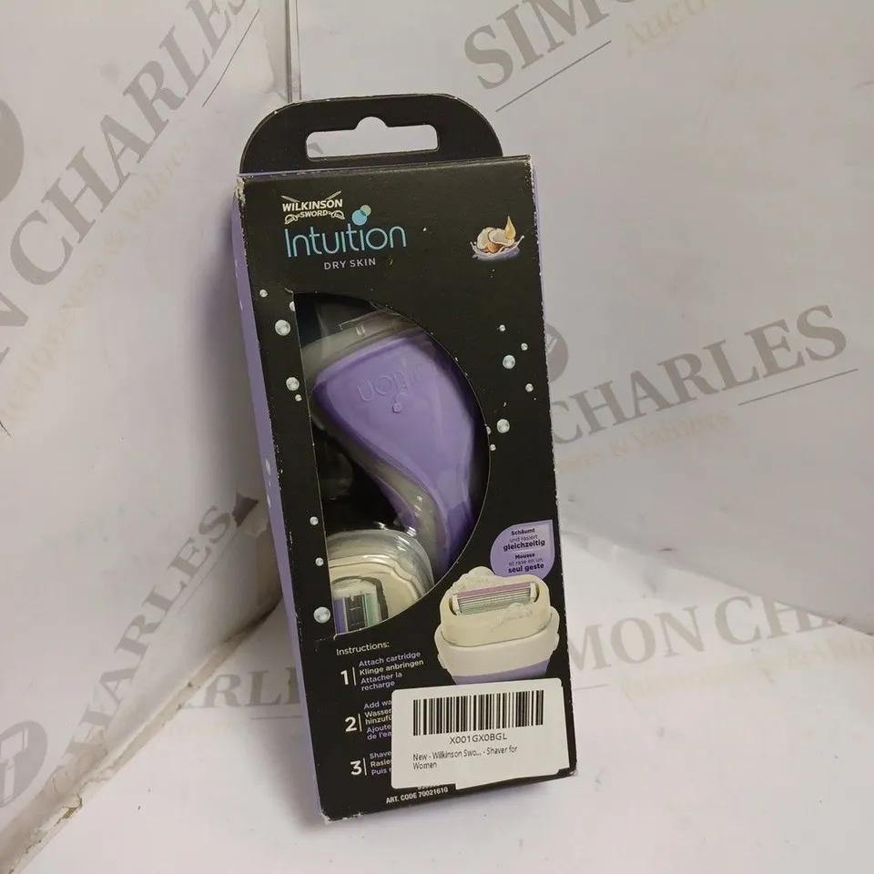 WILKINSON SWORD INTUITION DRY SKIN SHAVER 
