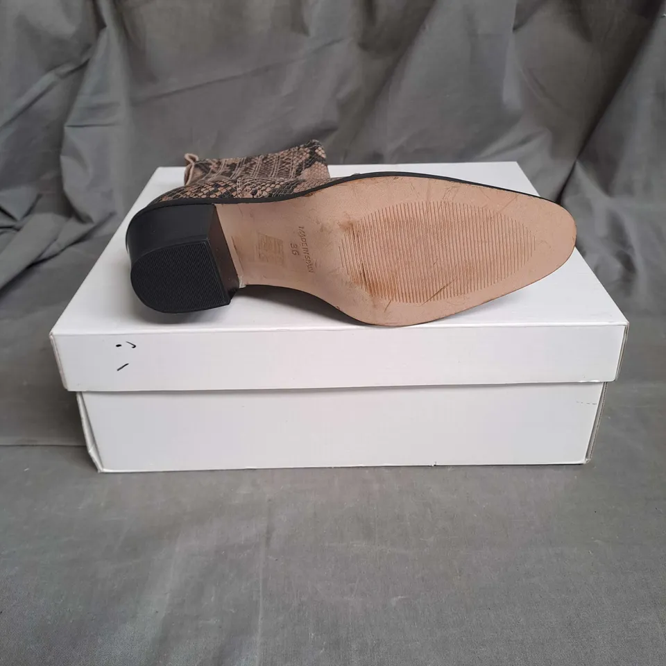 BOXED PAIR OF FARES ANKLE BOOTS IN SNAKE TAUPE SIZE 3/3.5