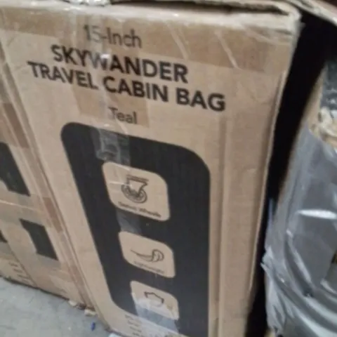 BOXED LUGG 15INCH SKYWANDER TRAVEL CABIN BAG TEAL