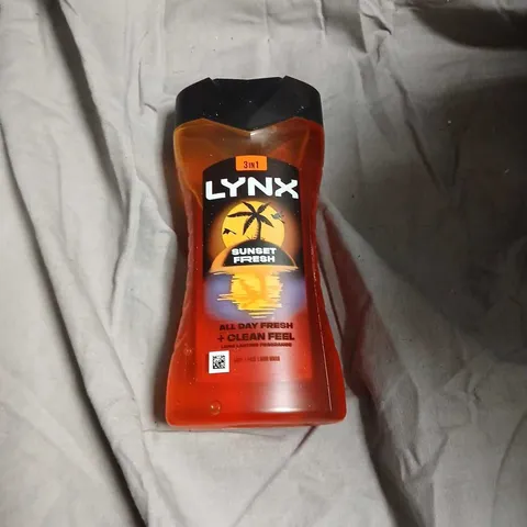 LYNX ADVENT CALENDAR INCLUDING LYNX 3-IN-1 SUNSET FRESH SHOWER GEL + ADVENT CALENDAR BOX-DAMAGE TO BOX 