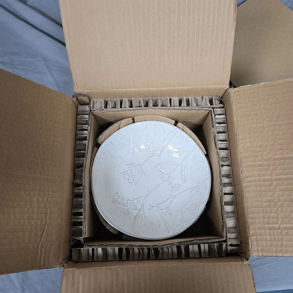 SET OF 4 FLORAL DINNERBOWLS