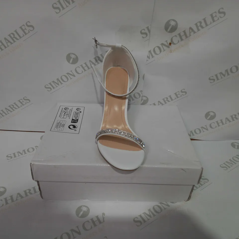 SHIEN RHINESTONE DECOR CHUNKY HEELED ANKLE STRAP SANDALS - EU 38