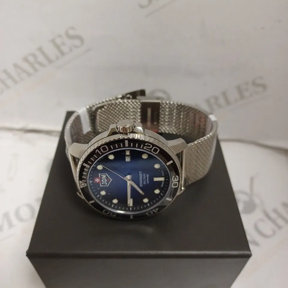 BOXED JACQUES DU MANOIR MILITARY SAPPHIRE WATCH - SWISS MADE - STAINLESS STEEL - WATER RESISTANT 200M. 