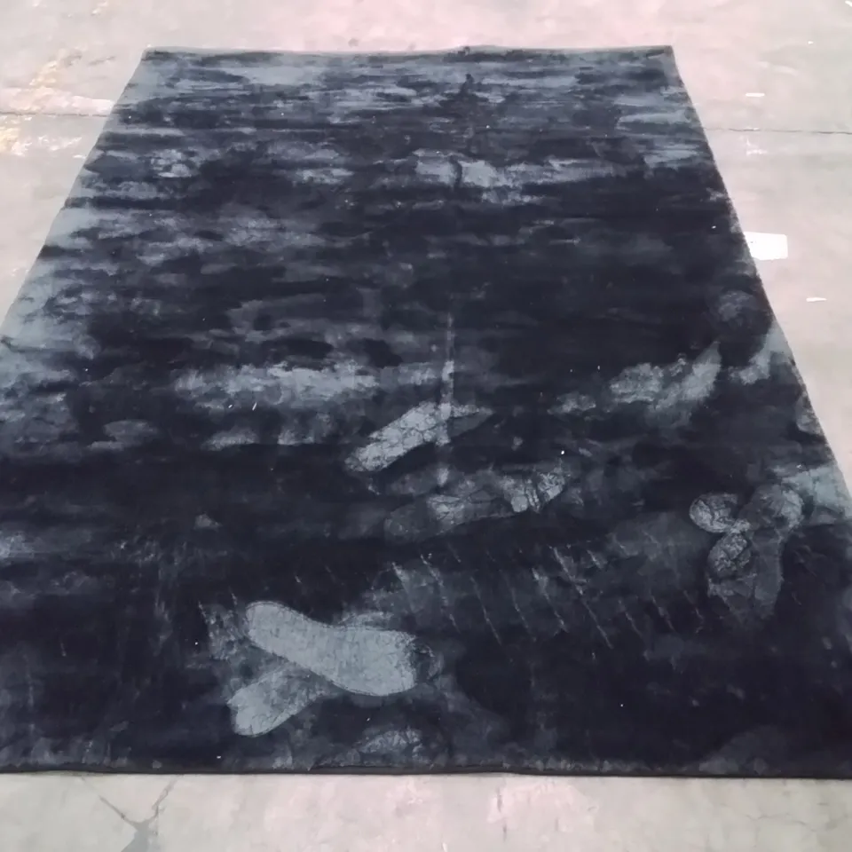 QUALITY DESIGNER AREA RUG - APPROXIMATELY 220X160CM