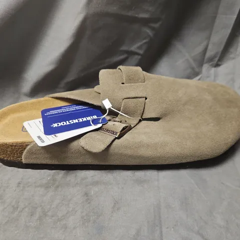 BIRKENSTOCK BOSTON BS TAUPE SUEDE SLIP-ON CLOG – UK 9 (EU 43)