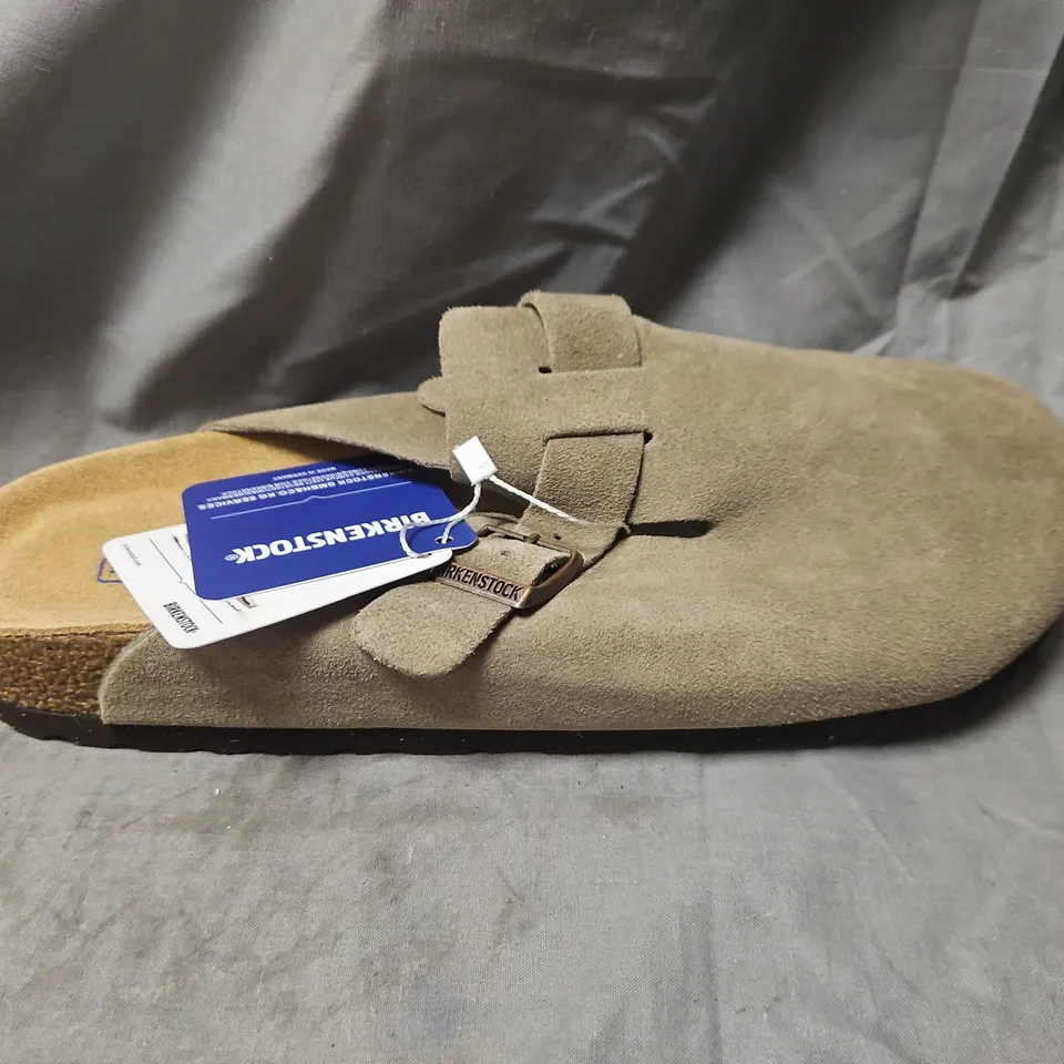 BIRKENSTOCK BOSTON BS TAUPE SUEDE SLIP-ON CLOG – UK 9 (EU 43)