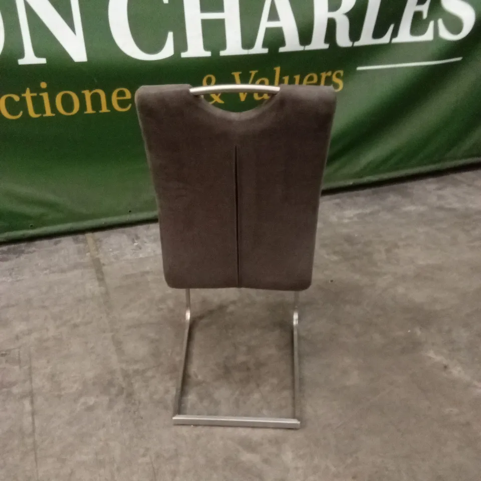 QUALITY DESIGNER LEATHER-LOOK DINING CHAIR