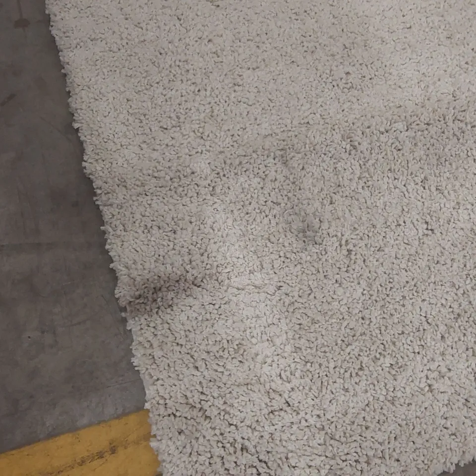 QUALITY DESIGNER AREA RUG - APPROXIMATELY 220 x 160cm