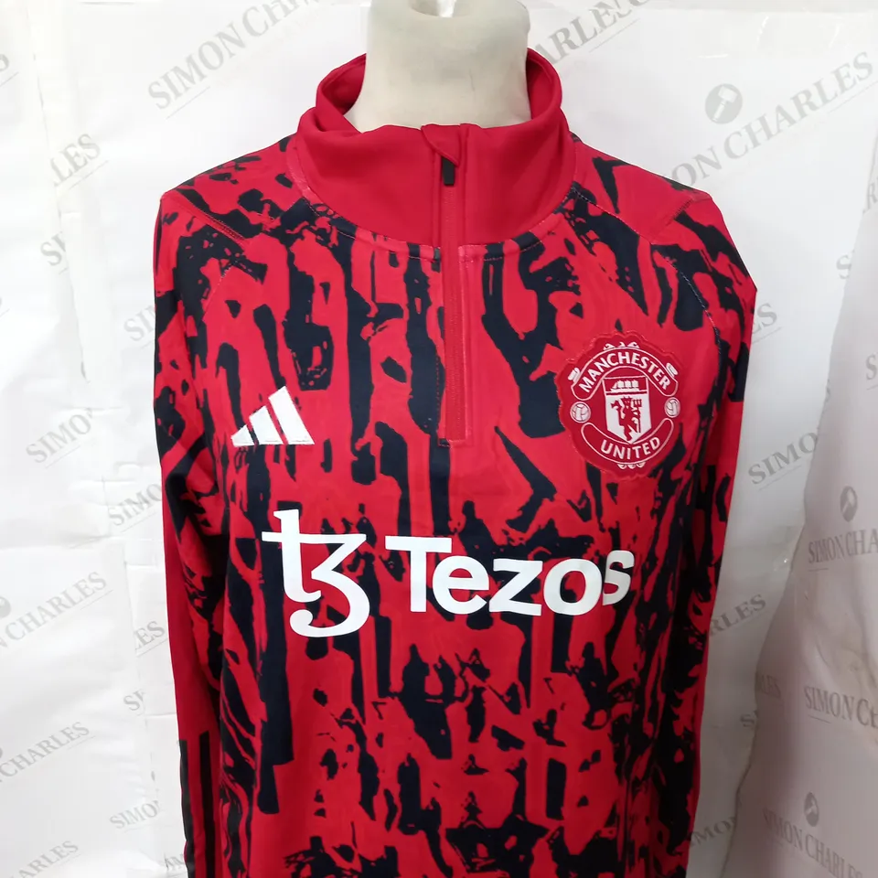 MANCHETSER UNITED FC TRAINING TOP SIZE S
