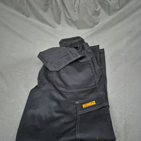 DEWALT WORK TROUSERS SIZE W38 L 30