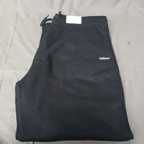 HOLISTER WIDE LEG JOGGERS - SIZE 2XL
