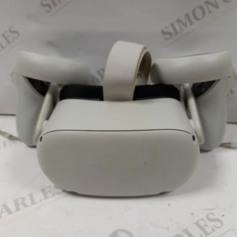 OCULUS VIRTUAL REALITY HEAD SET
