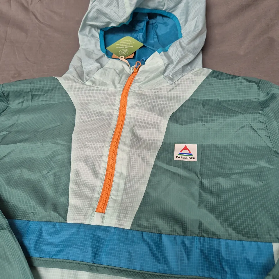 PASSENGER VIENTO RECYCLED WINDSHELL SMOCK - SIZE LARGE