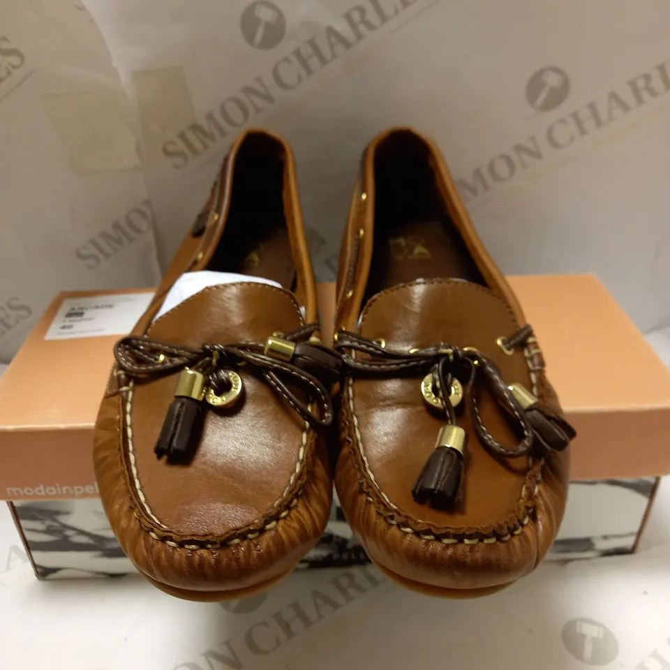 MODA IN PELLE ARCADE TAN LEATHER SHOES - SIZE 7