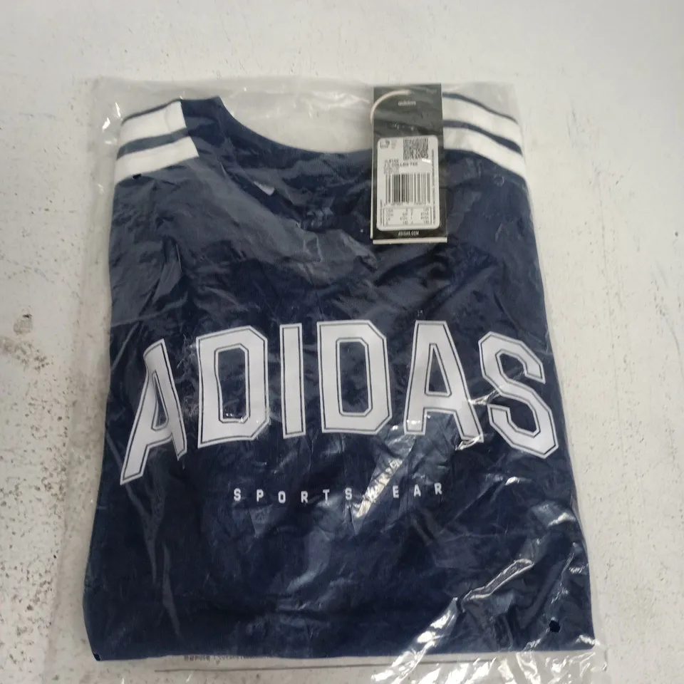 BAGGED ADIDAS JUNIOR COLLEGE TEE IN NAVY - 9-10Y