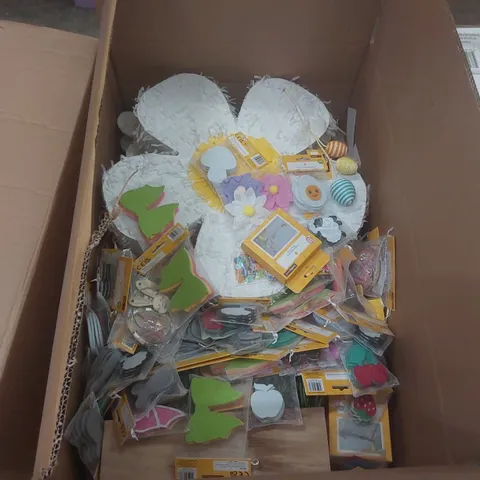 BOX CONTAINING A LARGE QUANTITY OF ASSORTED EASTER PRODUCTS